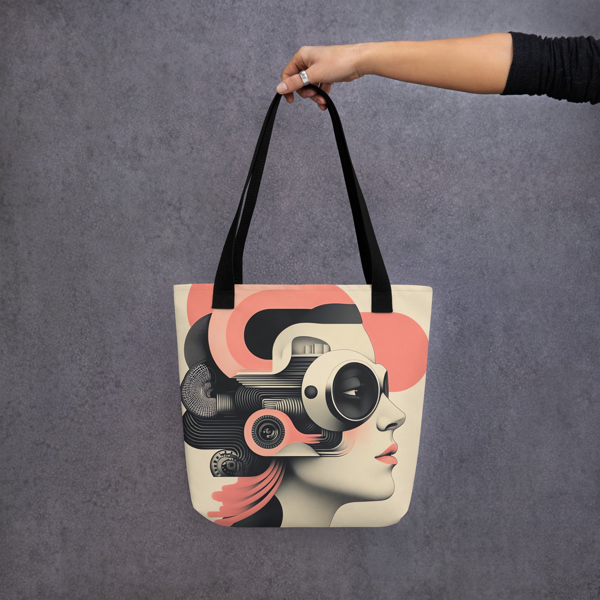THE TOTE BAG