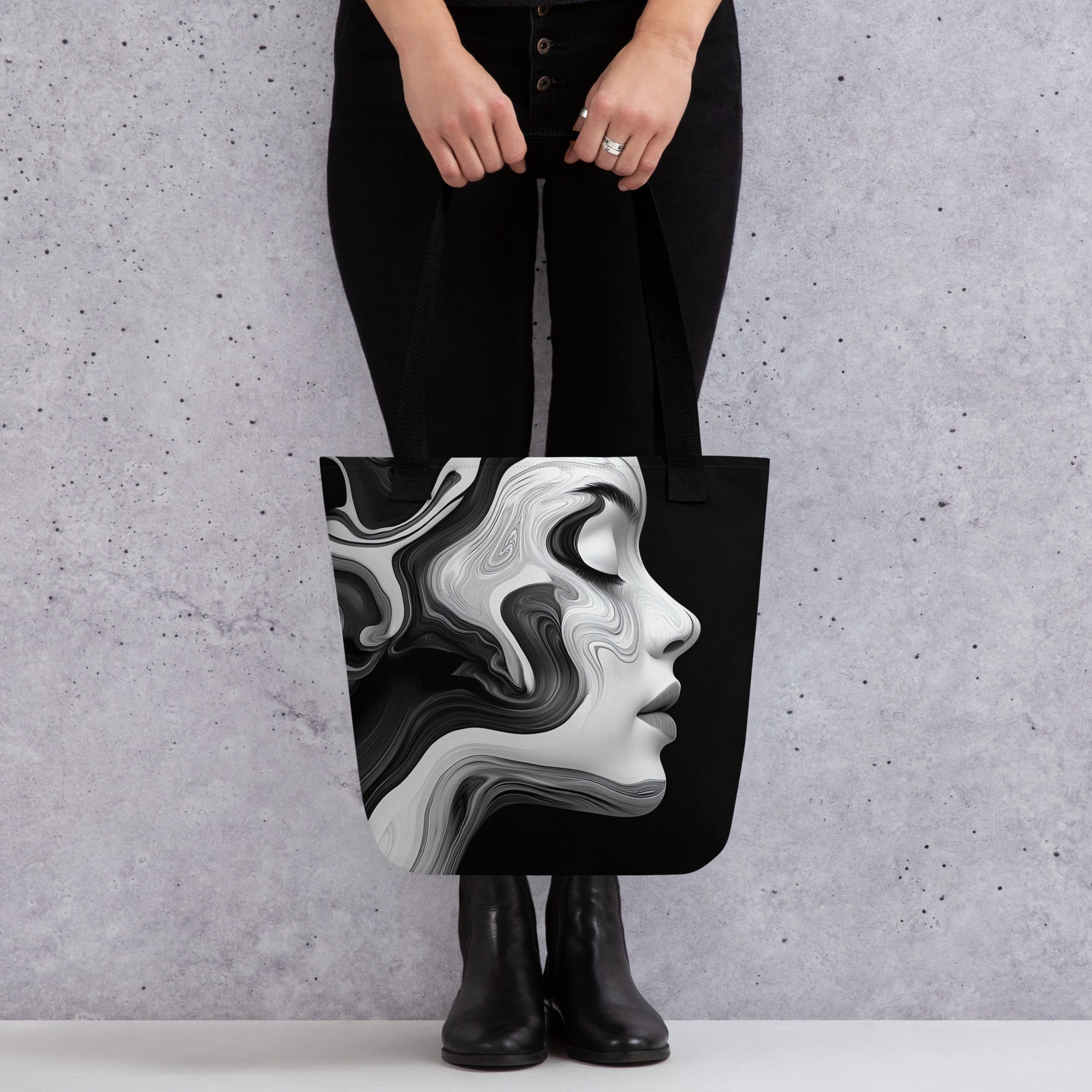 THE TOTE BAG