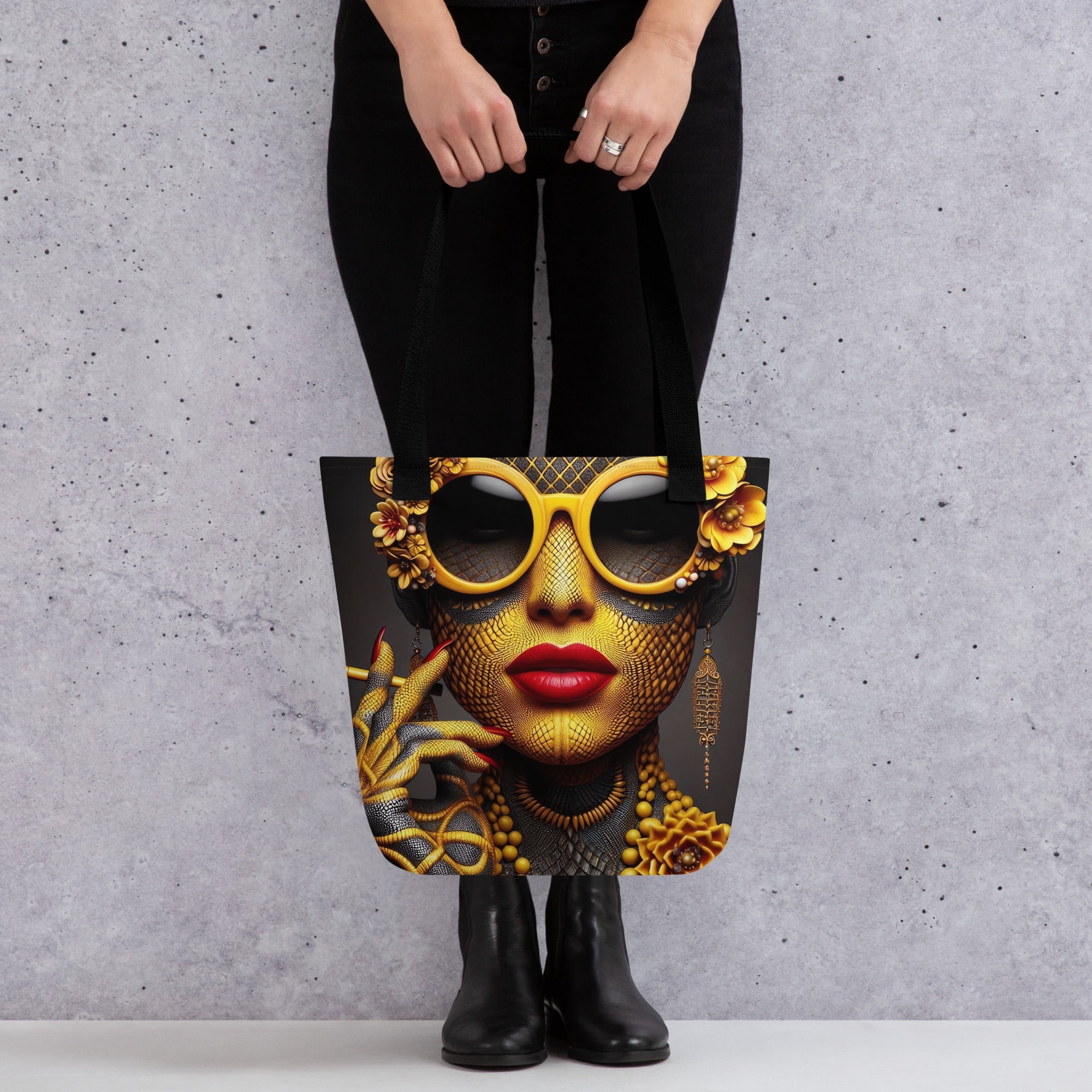 THE TOTE BAG