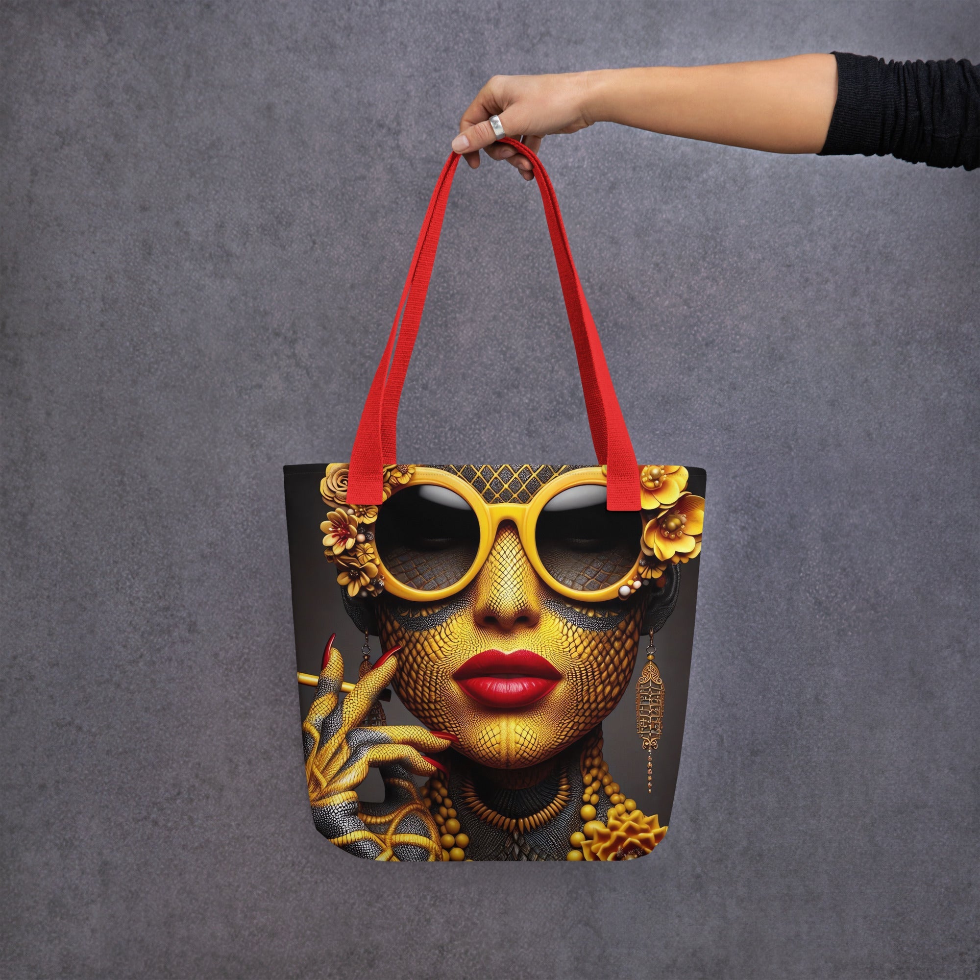 THE TOTE BAG