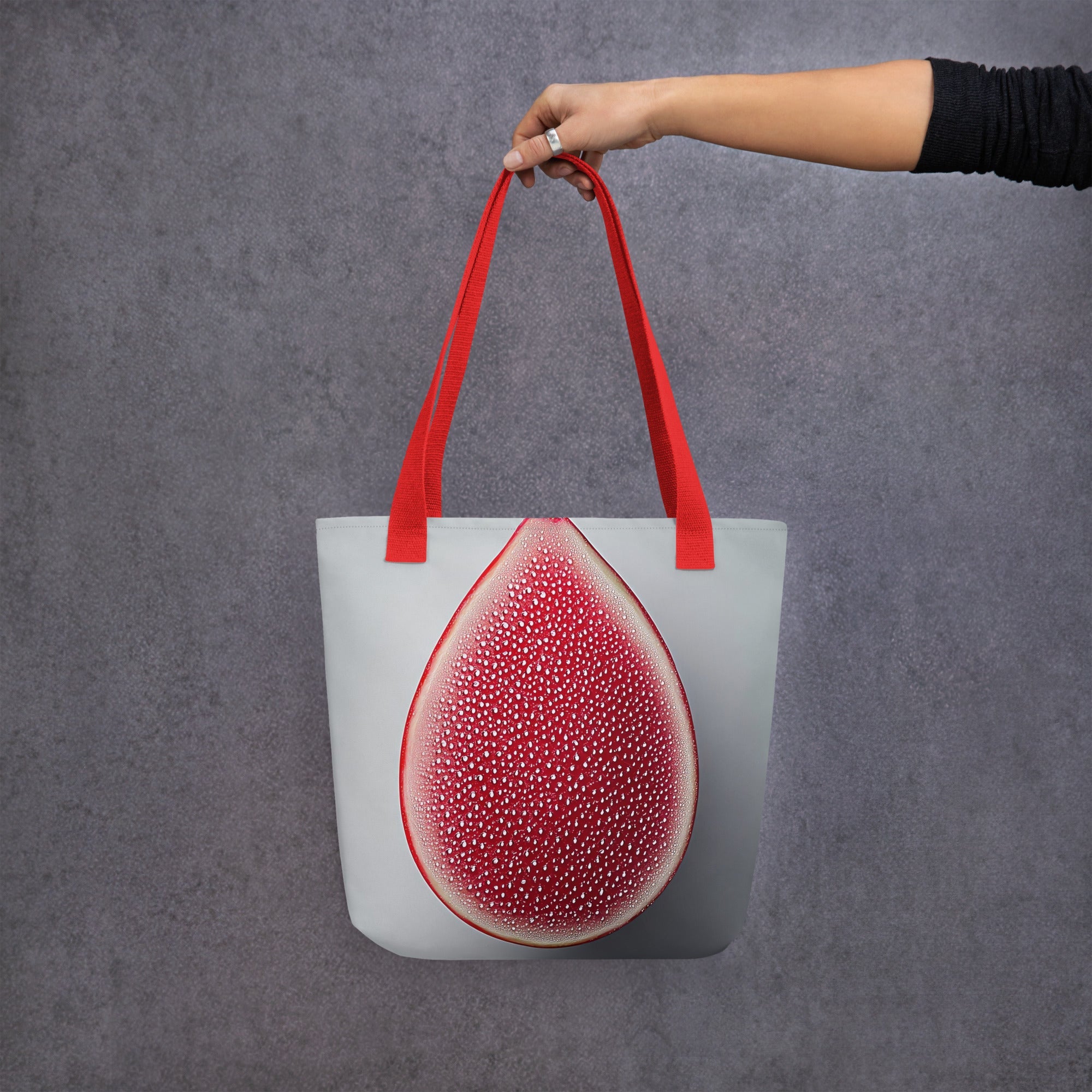 THE TOTE BAG